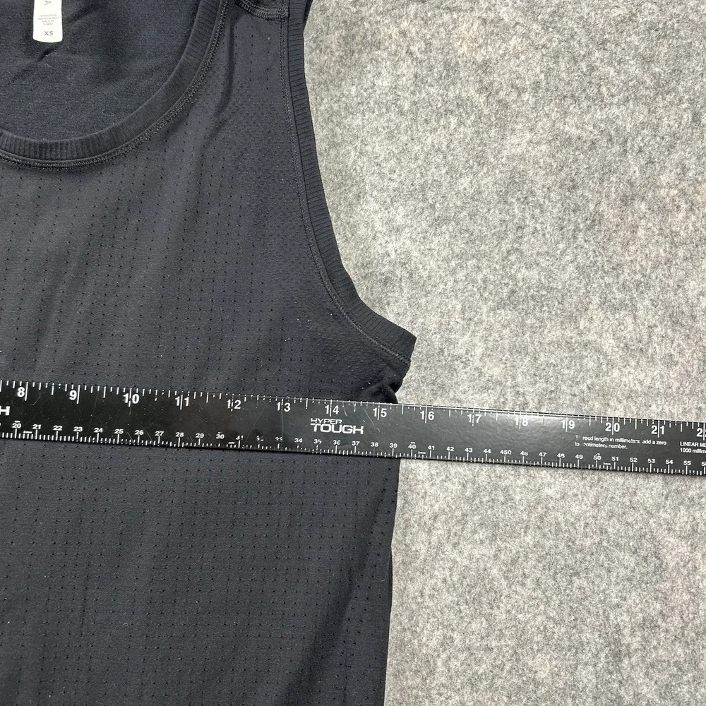 Athleta Tanks Top Women's XS In Motion Seamless Tank Top Athletic Black